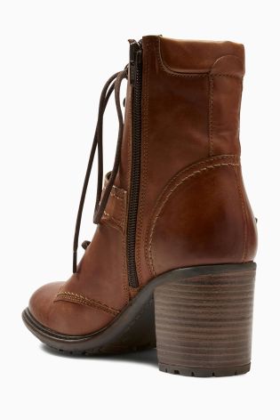 Tan Leather Heeled Lace-Up Boots